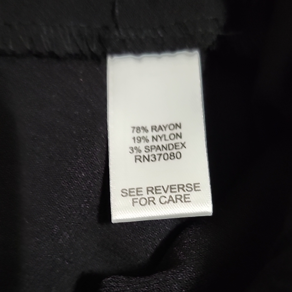 Cato Black Capris - Picture 6 of 8